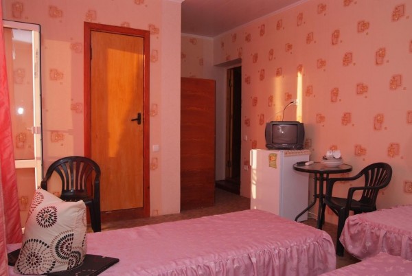 Отель Частные Апартаменты Мезенцевых