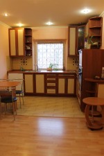 на Горького