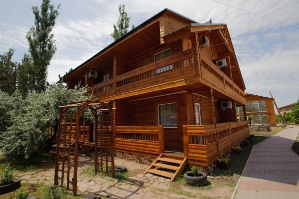 Одін з кращих варіантів, обраних нами в місті Кірілловка.Вілла «Азов» знаходиться в селищі Кирилівка. До послуг гостей цілодоб