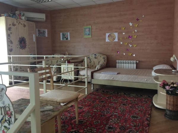 Цокольна дворівнева квартира