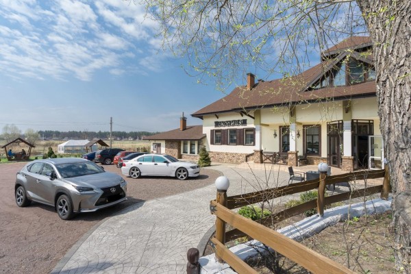 Міні-готель Готельно-ресторанний комплекс Околиця