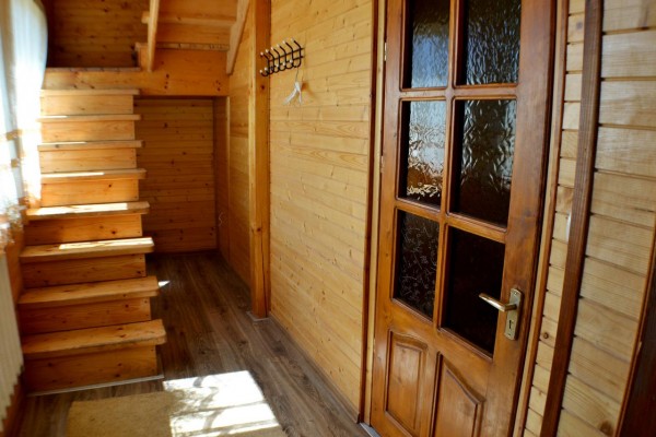 Guest house "Karpatskiye Prostory" overlooking the pool is located in the village of Slavskoe. It 