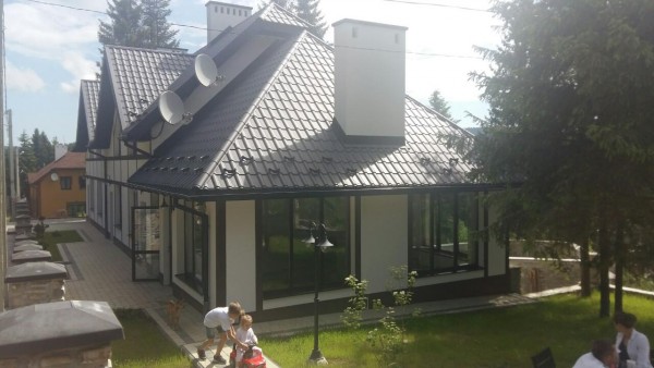 F -E C Феєрія Лісу