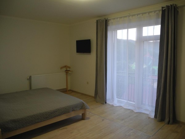 Міні-готель Апартаменти в центрі Сонячне Закарпаття