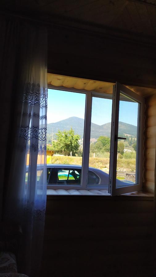 Гостевой дом Дом с хозяйкой, 2 раздельные гостевые комнаты