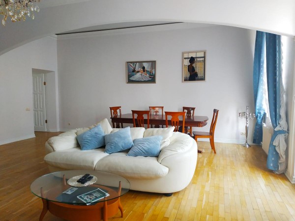 Apartment on Shota Rustaveli