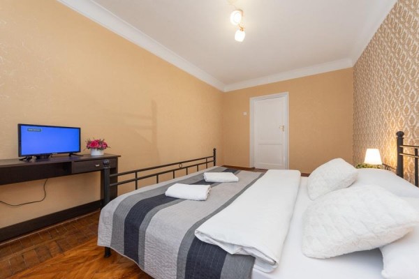 Gulliver 2-room KievHall Apartments