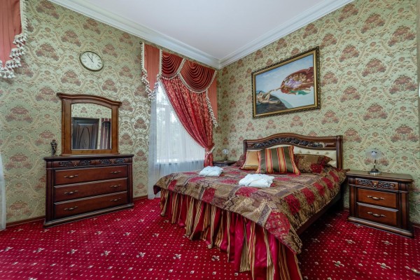 Готель Queen of Opera