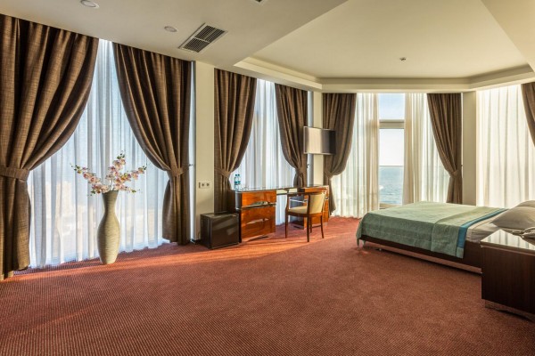 Готель Hotel Excelsior