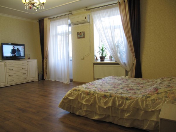 Затишна квартира в центрі