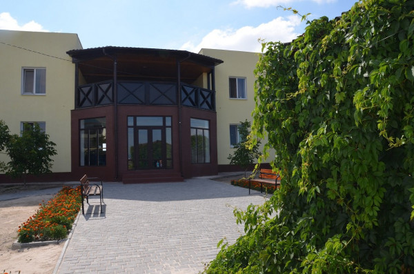 Будинок відпочинку "Літо-Арабатка"