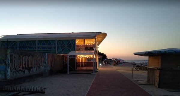 Бар "THE WHITE BAR"