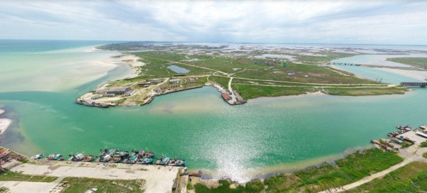 Экскурсия на катере по Сивашу