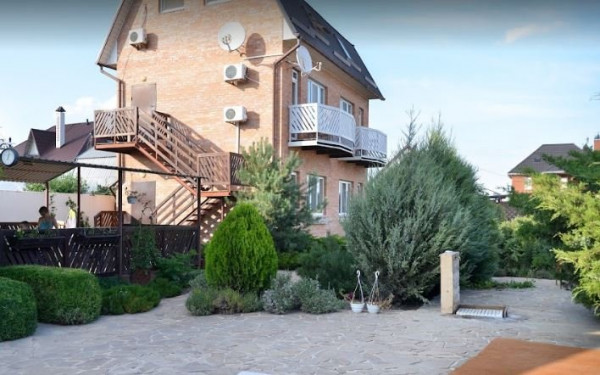 Отель «Lighthouse»